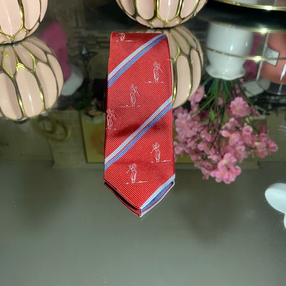 Red Salvatore Ferragamo all over print 100% silk tie